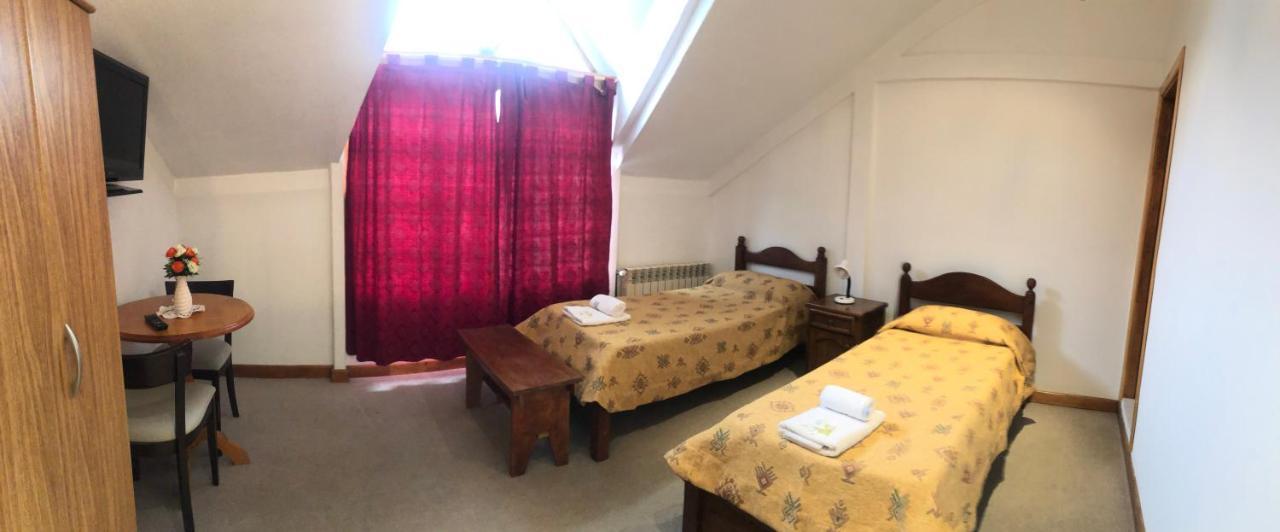 Posada Del Pinguino Ushuaia Buitenkant foto
