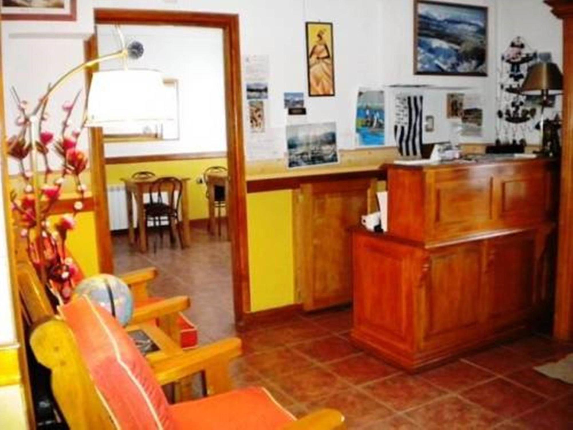 Posada Del Pinguino Ushuaia Buitenkant foto